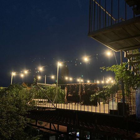 Guest House Loza Signagi Buitenkant foto